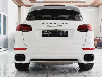 AED 2590/ MONTH - PORSCHE CAYENNE GTS - 2016 - FULLY LOADED - IMMACULATE CONDITION