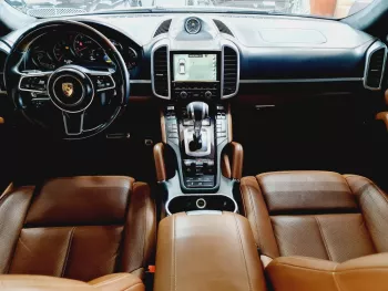 AED 2590/ MONTH - PORSCHE CAYENNE GTS - 2016 - FULLY LOADED - IMMACULATE CONDITION