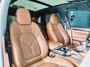 AED 2590/ MONTH - PORSCHE CAYENNE GTS - 2016 - FULLY LOADED - IMMACULATE CONDITION