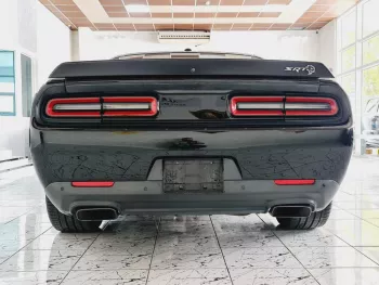 AED 3820/MONTH-DODGE CHALLENGER HELLCAT - 2018-GCC-FULLY LOADED-UNDER WARRANTY-IMMACULATE CONDITION