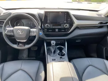 TOYOTA - HIGHLANDER XLE - HYBRID 2021