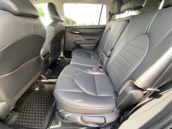 TOYOTA - HIGHLANDER XLE - HYBRID 2021