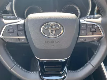 TOYOTA - HIGHLANDER XLE - HYBRID 2021