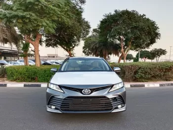 Toyota Camry GLE 2023 V4 2.5