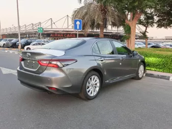 Toyota Camry GLE 2023 V4 2.5