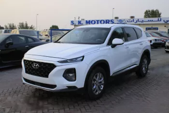 Hyundai Santa-fe SUV 2.4 4 cy petrol 2019