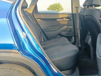 KIA SELTOS 2.0L 4CY PETROL 2021 BLUE