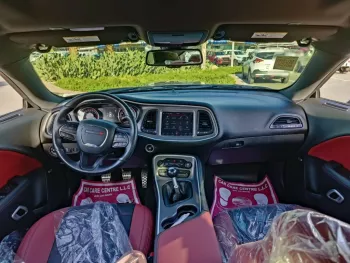 DODGE CHALLENGER 5.7L V8 PETROL MAROON 2021