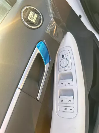 Hyundai Sonata 2.5 petrol basic option