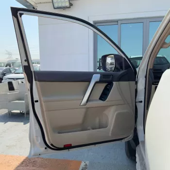 TOYOTA PRADO 2.7L TX-G A/T PTR MODEL 2022 (ONLY FOR EXPORT)