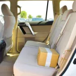 Toyota Prado TXL 4.0L a model 2023 - Thumbnail 13