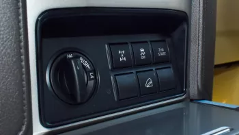 Toyota Prado TXL 4.0L a model 2023