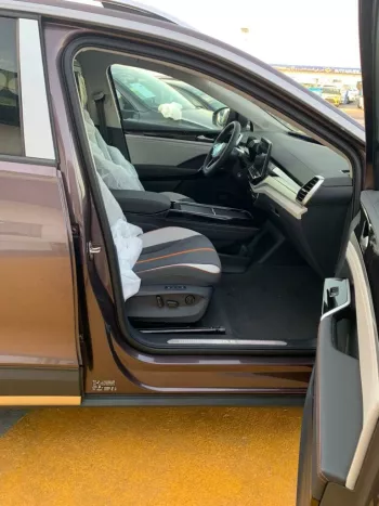Volkswagen ID.6 CROZZ PRO 2022 electric car