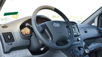 Hyundai H1 model 2021