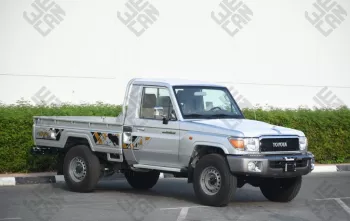 TOYOTA LAND CRUISER PICKUP