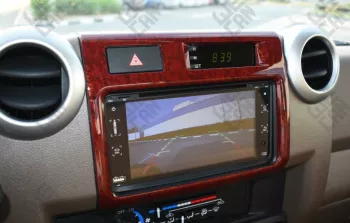 TOYOTA LAND CRUISER PICKUP
