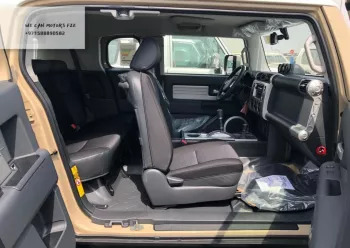 TOYOTA FJ CRUISER ( XTREME )