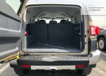TOYOTA FJ CRUISER ( XTREME )