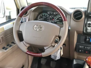 Toyota Land Cruiser Hard Top 2021