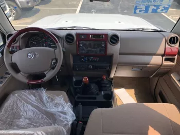 TOYOTA LAND CRUISER PICKUP 2021 DC PETROL 4.0