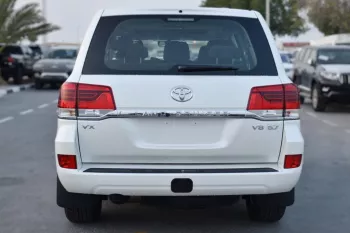 Toyota Land Cruiser VX 2021