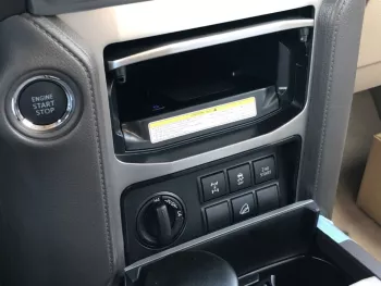 Toyota PRADO 2022 4.0L 6Cyl TXL