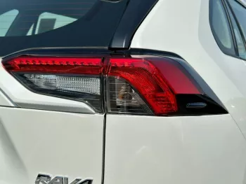 TOYOTA RAV4 2.5L 4Cyl 2022 with Radar 2022