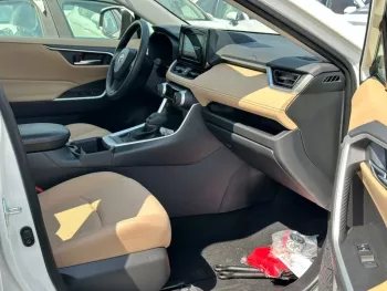 TOYOTA RAV4 2.5L 4Cyl 2022 with Radar 2022