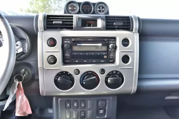 TOYOTA FJ CRUISER 4.0L 2022