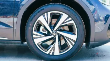 VOLKSWAGEN ID.6 CROZZ 2022