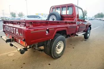 TOYOTA LAND CRUISER PICKUP 2020 (4.0L)