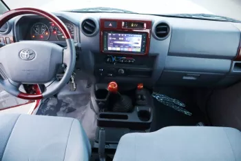 TOYOTA LAND CRUISER PICKUP 2020 (4.0L)