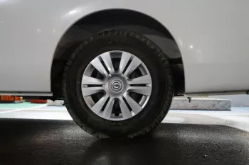 NISSAN / NV350 / URVAN / 13 SEATERS / CARGO VAN / GCC / 2018 /