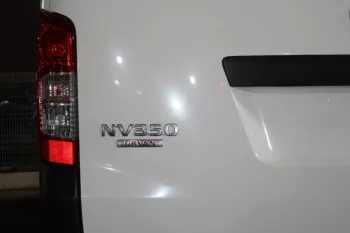 NISSAN / NV350 / URVAN / 13 SEATERS / CARGO VAN / GCC / 2018 /