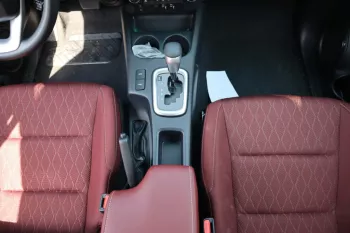 TOYOTA HILUX 2022 D4D GLX (2.4L)