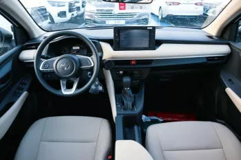 TOYOTA YARIS BASIC 2022 (1.5L)