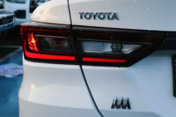 TOYOTA YARIS BASIC 2022 (1.5L)