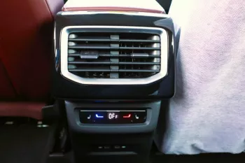 VOLKSWAGEN ID.6 X PRO 2022