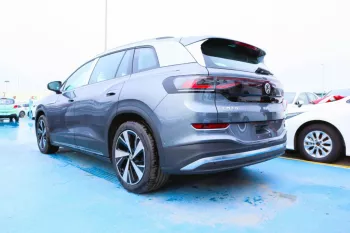 VOLKSWAGEN ID.6 X PRO 2022