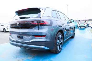 VOLKSWAGEN ID.6 X PRO 2022