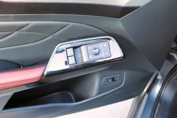 VOLKSWAGEN ID.6 X PRO 2022