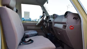 TOYOTA LAND CRUISER LX BASIC OPTION 4.0 V6 2022 EXPORT PRICE