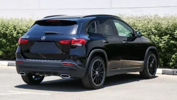 Mercedes GLA200 Black 2021