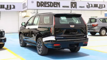 Cadillac Escalade 600 Sport Platinum Black Inside Beige 2022