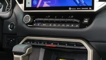 Tundra 2WD Limited Blue Inside Black 2022