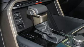 Tundra 2WD Limited Blue Inside Black 2022