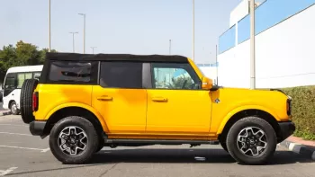 Ford Bronco Outer Bank Soft Top 4Cylinder 4Doors Yellow Inside Tan Blk 2022