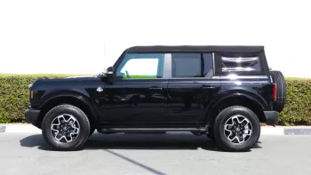 Ford Bronco Outer Bank Soft Top V6 4Doors Black Inside Tan 2022