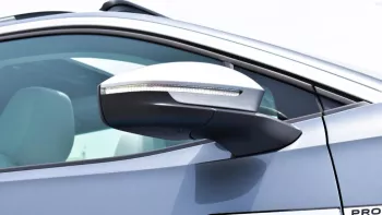 volkswagen Id 6 X Pro Outside Gray Inside White 2022 .