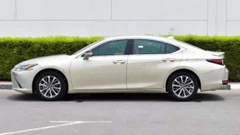 Lexus ES300h Hybrid Outside Titanium Inside Tan 2022.